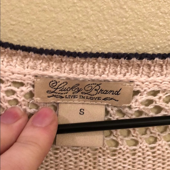 🔵Loose Knit Sweater!🔵 - Picture 3 of 3